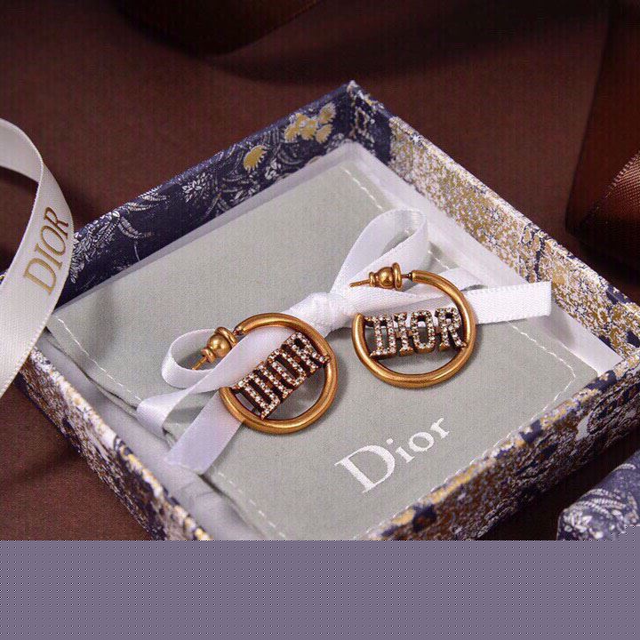 ch**an D*or earrings
